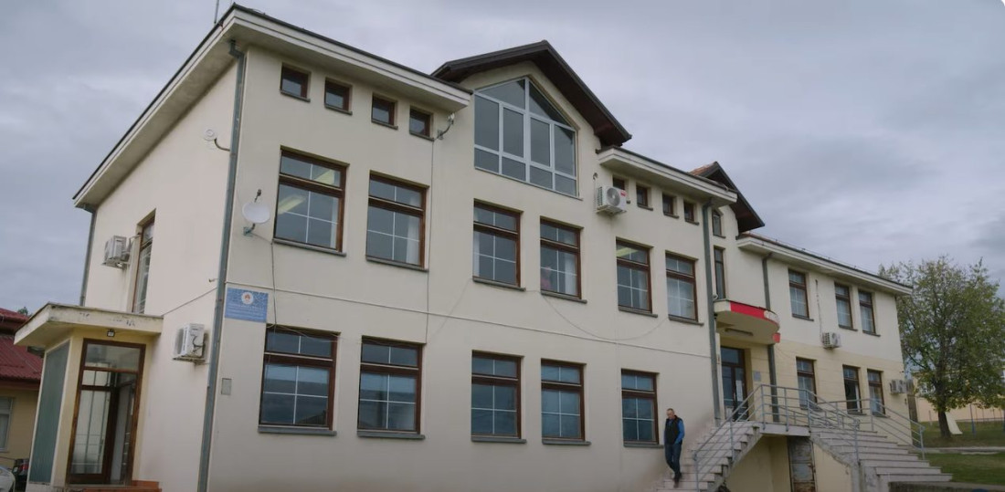 Potvrđena optužnica protiv policajaca zbog premlaćivanja maloljetnog A.J.