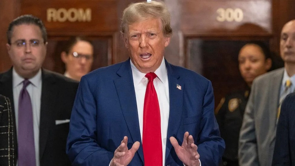 Kako će Trump platiti moguću kaznu od 370 miliona dolara?