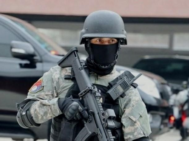 Akcija Kum: Pretresi zbog sumnje u neovlašteni promet opojnih droga i oružja