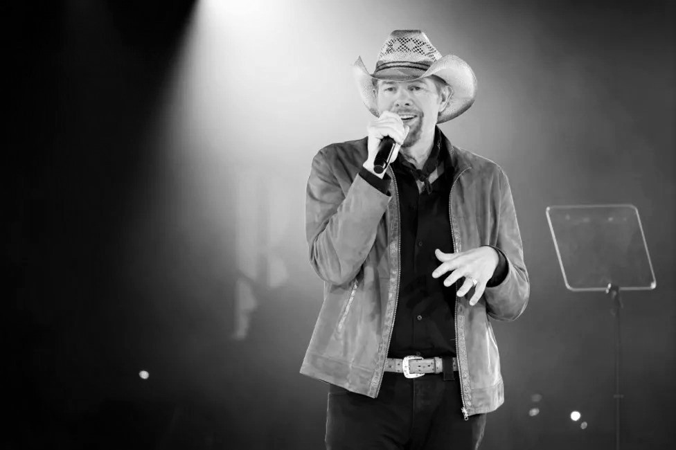 Preminuo country pjevač Toby Keith