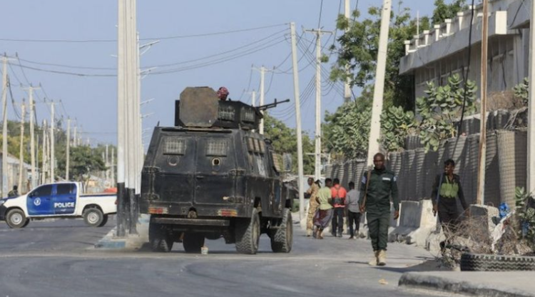 Teroristička grupa Al-Shabaab napala vojnu bazu u Somaliji