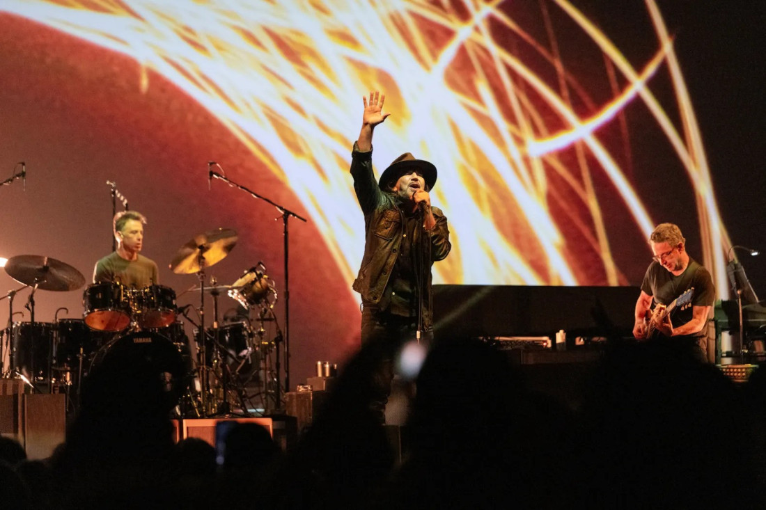 Pearl Jam počeo svoju turneju "Dark Matter"