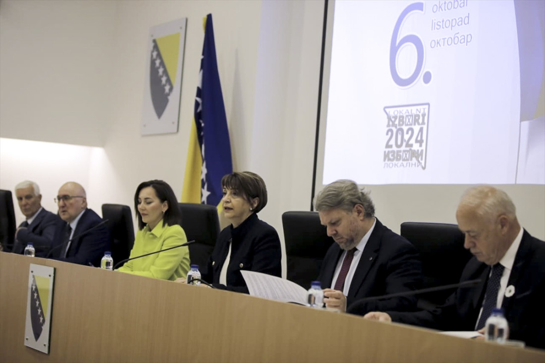 Na lokalnim izborima 6. oktobra pravo glasa imaće više od 3,4 miliona birača