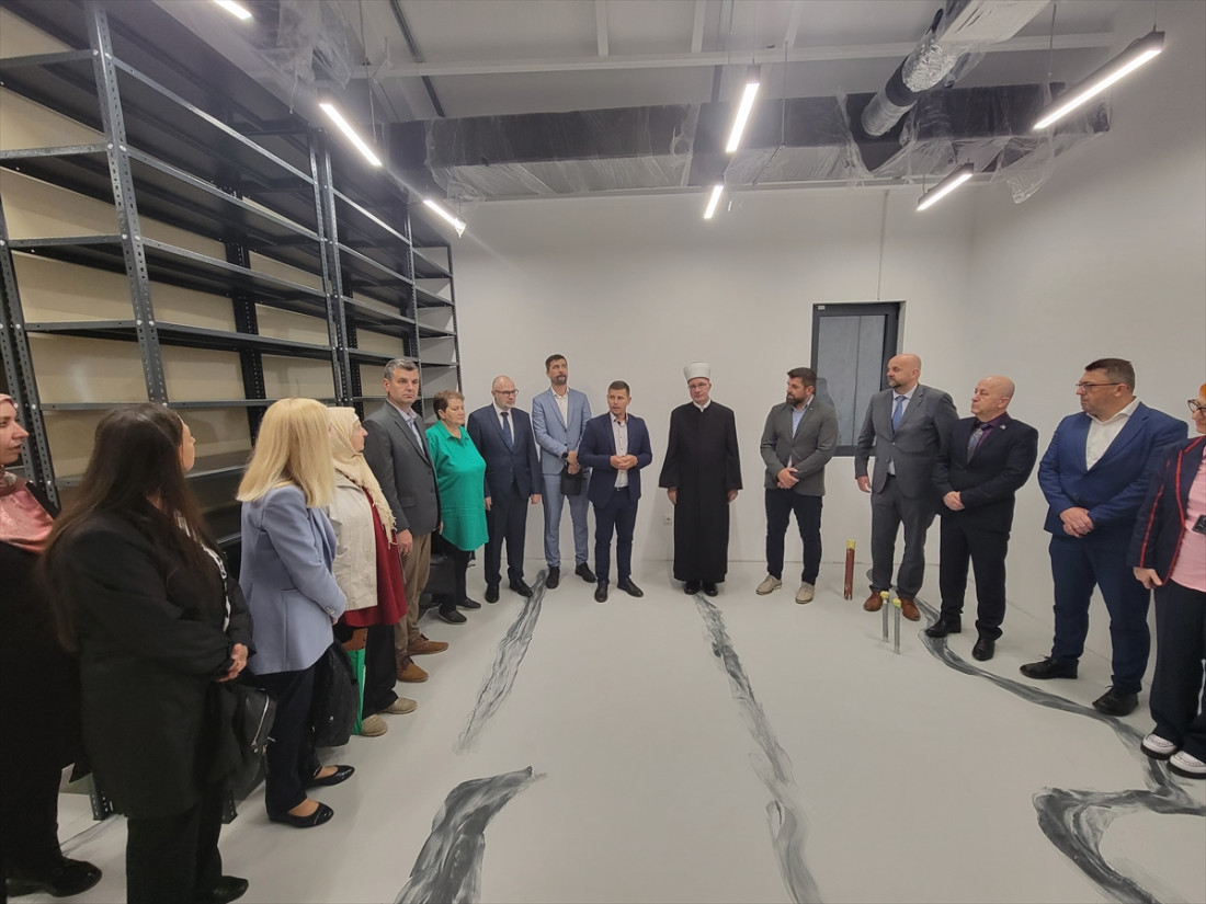 Otvoren depo za ekshumirani materijal, lične predmete i odjeću neidentifikovanih žrtava genocida