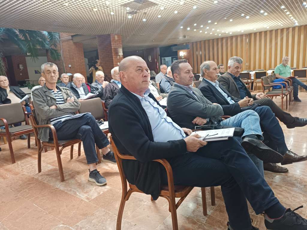 Penzioneri zahtijevaju vanredno uvećanje, jednokratnu pomoć te izmjene Zakona