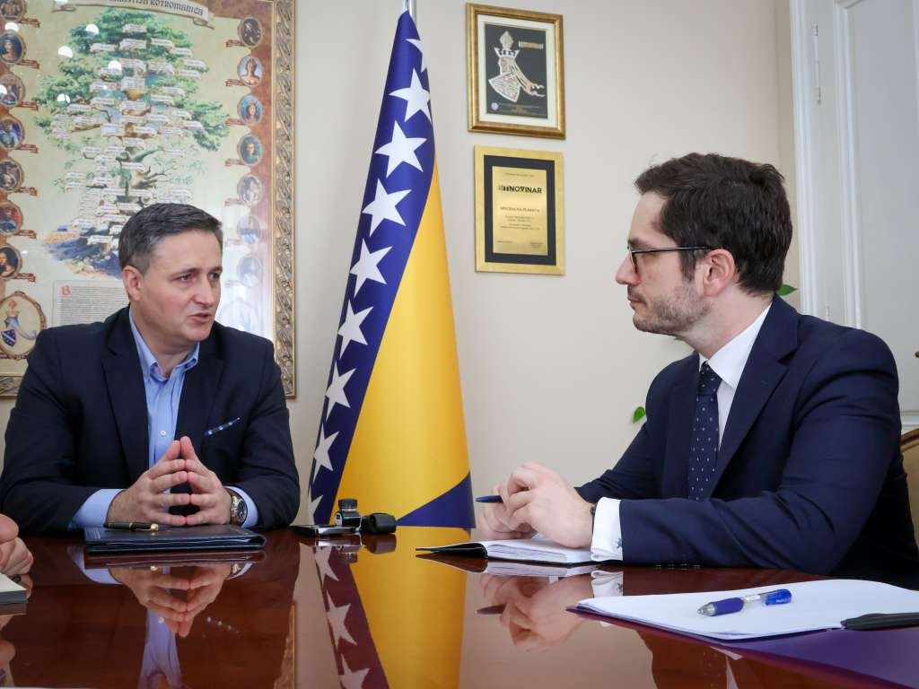 Bećirović-Delmas: Hvala prijateljskoj Francuskoj i predsjedniku Macronu na podršci rezoluciji