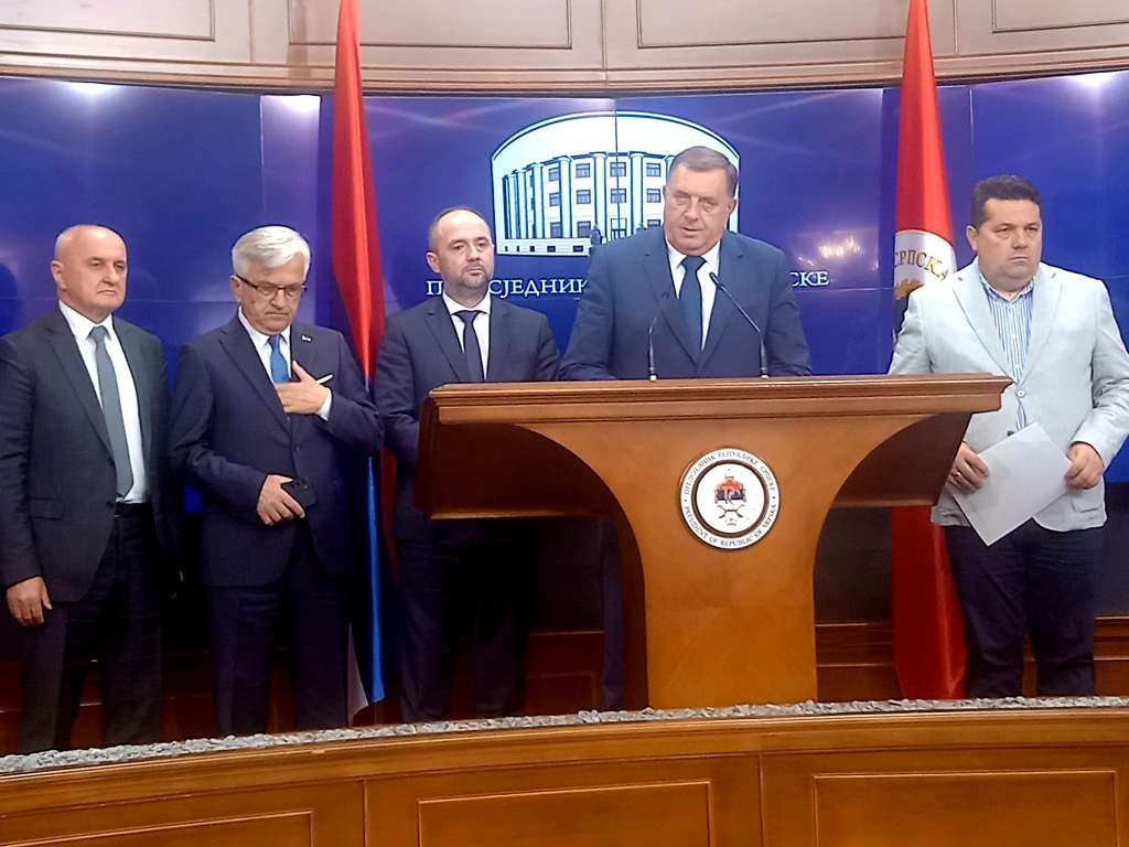 Lideri vladajuće koalicije u RS-u izlaze na izbore po pravilima CIK-a