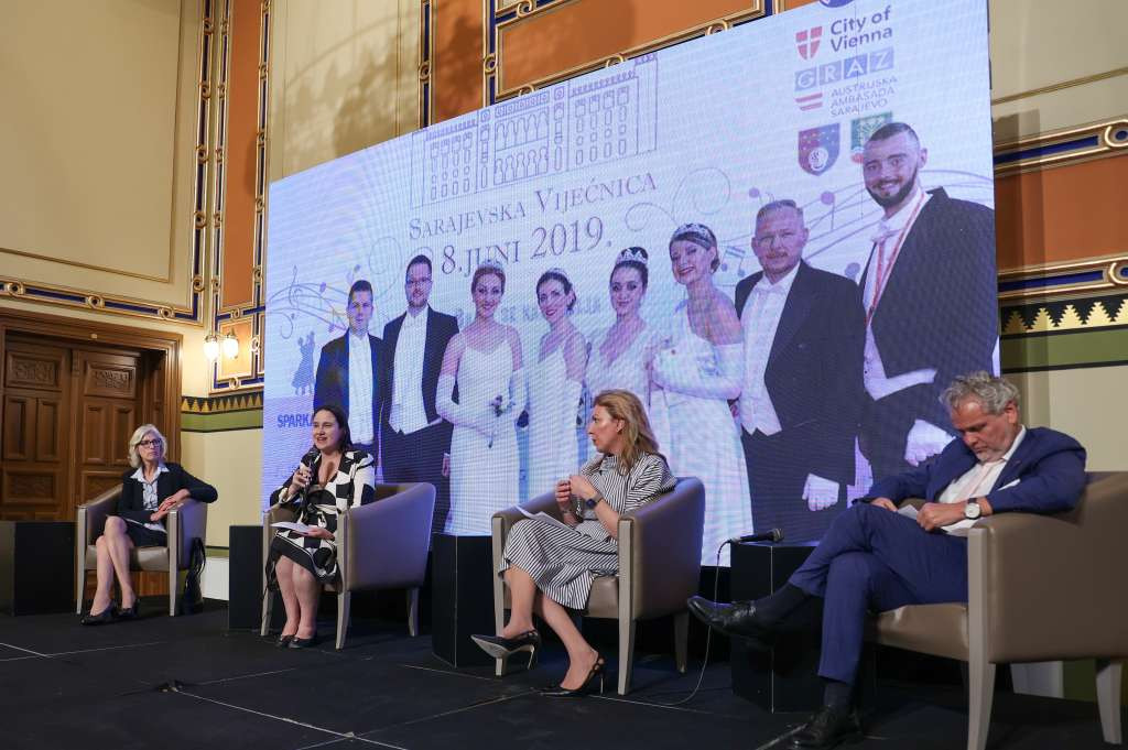 Četvrti Austrijski bal u Sarajevu 8. juna u sarajevskoj Vijećnici