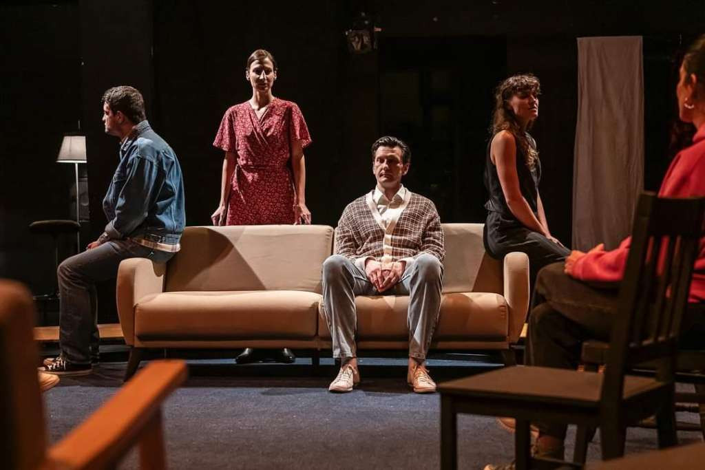 Petog dana Festivala bh. drame izvedena predstava 'Stotinu malih smrti' Sarajevskog ratnog teatra