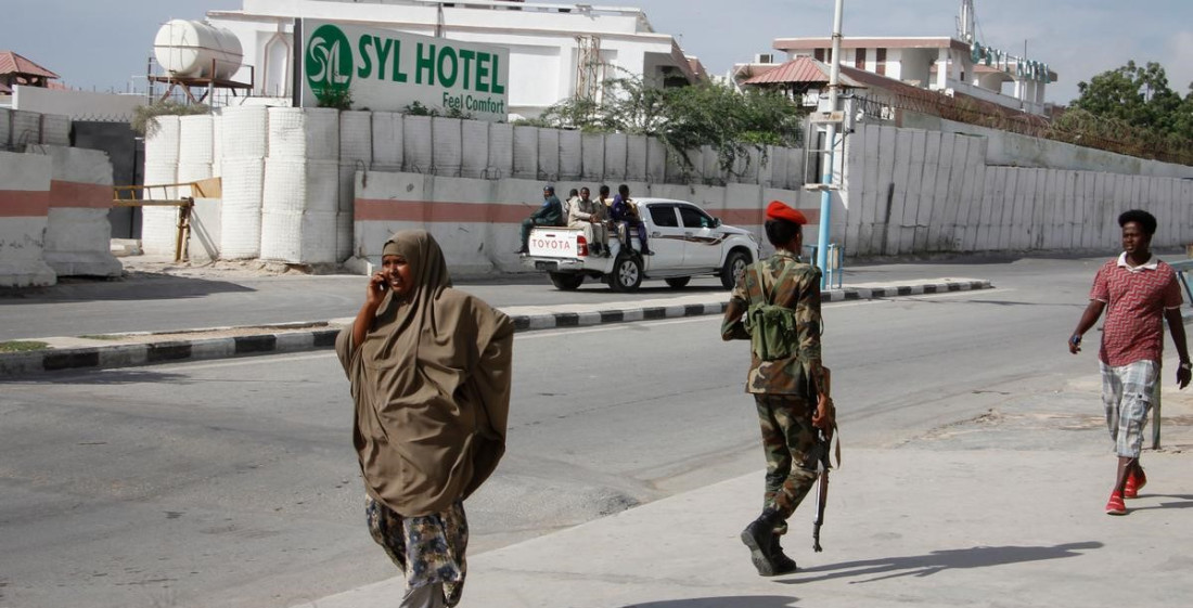 Teroristička grupa Al-Shabaab izvela napad na hotel u glavnom gradu Somalije