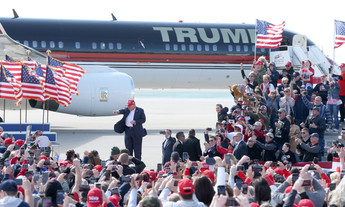 Trump predviđa "krvoproliće" ako izgubi, tvrdi da je "Biden pobijedio Obamu"