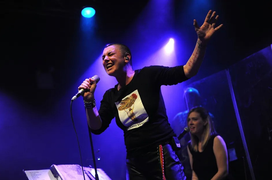 Kćerka Sinead O'Connor, Roisin Waters u čast majci otpjevala Nothing Compares 2 U