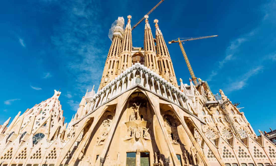 Sagrada Familia u Barceloni 'bit će dovršena 2026.'