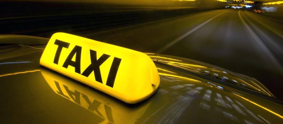 Uhapšene četiri osobe na području KS zbog nelegalnog pružanja usluge prijevoza Holand taxija