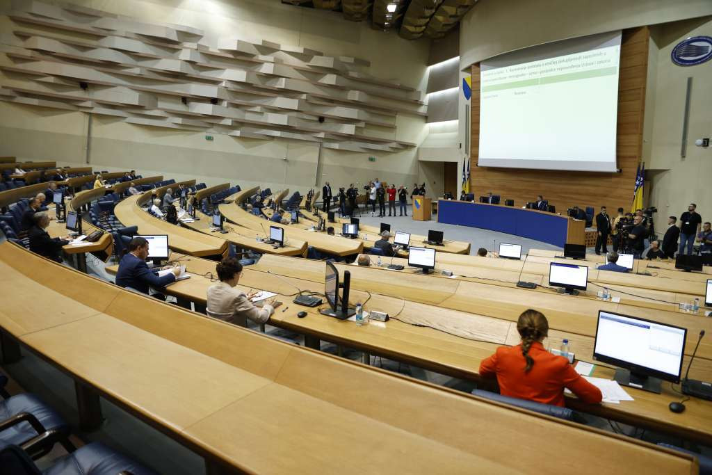 Počela sjednica Predstavničkog doma PSBiH, pred poslanicima nekoliko zakonskih prijedloga