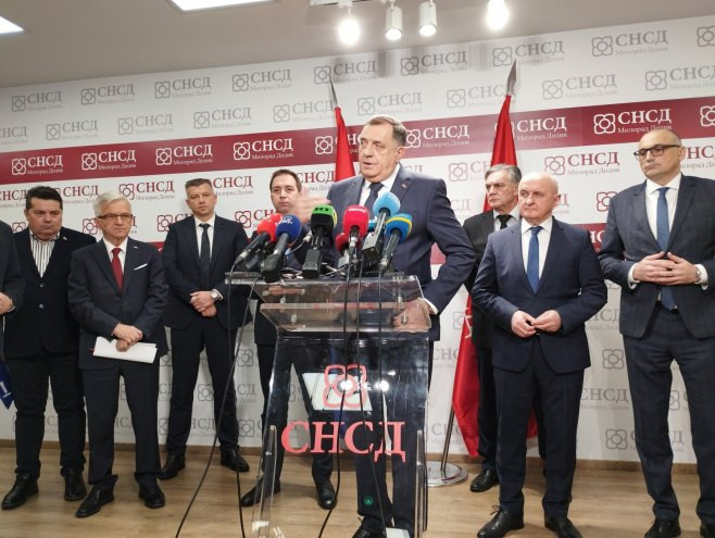 Dodik optužuje "muslimanski projekat" i CIK za pokušaj rušenja RS-a
