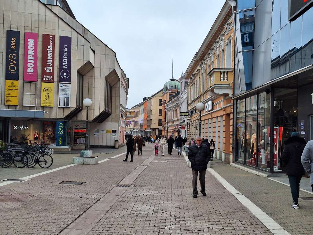 Građani Banje Luke od Skupštine grada očekivali mjere za čistiji vazduh, dobili poskupljenje vode