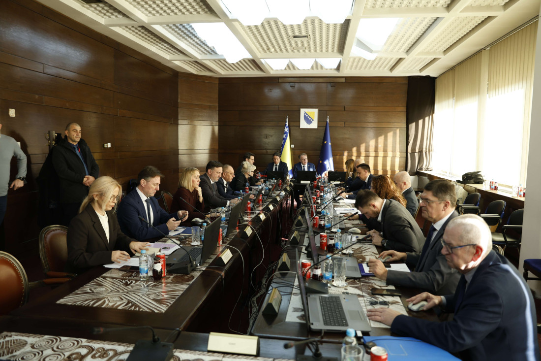 Usvojen nacrt budžeta FBiH vrijedan oko 8,9 milijardi: Fokus na penzije, socijalnu zaštitu i stabilnost