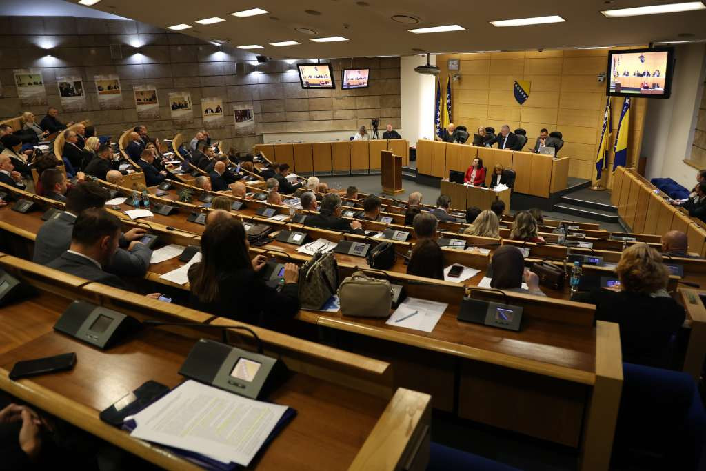 Sjednica Doma naroda FBiH: Strategija protiv ovisnosti i kreditna zaduženja na dnevnom redu