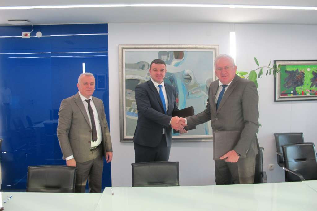 EPBiH: Zaključen prvi ugovor o tržišnom snabdijevanju za aktivnog kupca