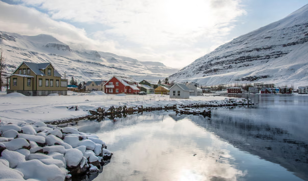 Nezapamćene temperature u zemlji ledenjaka i oštrih zima: Na Badnju večer skoro 20 stepeni