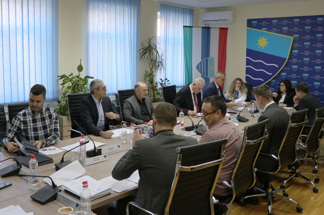 Vlada HNK dala saglasnost na Kolektivni ugovor sa doktorima medicine i stomatologije