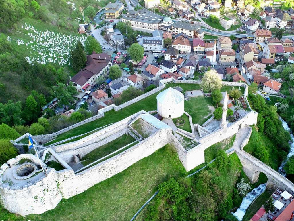 Travnik jača mjere za zaštitu djece od utjecaja igara na sreću, alkohola i duhanskih proizvoda
