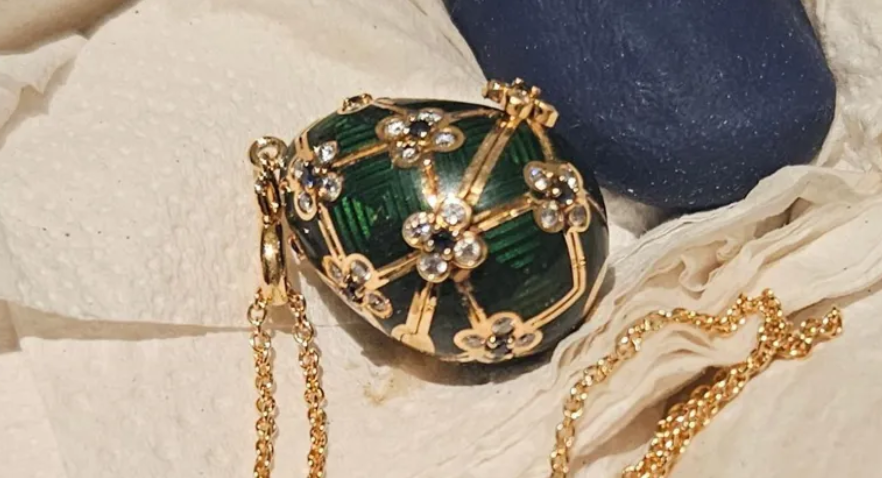 Neobična krađa sa sretnim završetkom: Policija potvrdila "prirodan povrat" luksuznog Fabergé komada