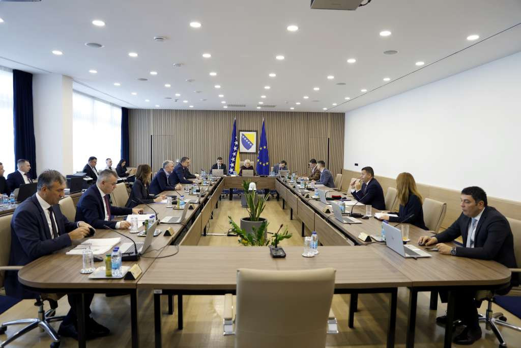 Put ka EU zavisi od današnje sjednice: Ministri ponovo o zakonima o Sudu BiH i VSTV-u i glavnom pregovaraču sa EU