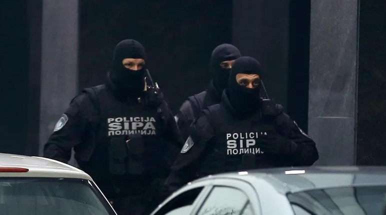 Zbog izazivanja narodnosne, rasne i vjerske mržnje, razdora ili netrpeljivosti u Bužimu uhapšena jedna osoba