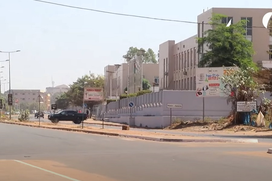 Pucnjava u blizini predsjedničke palate u Gvineji Bisao, dvojica kandidata proglasila pobjedu na izborima