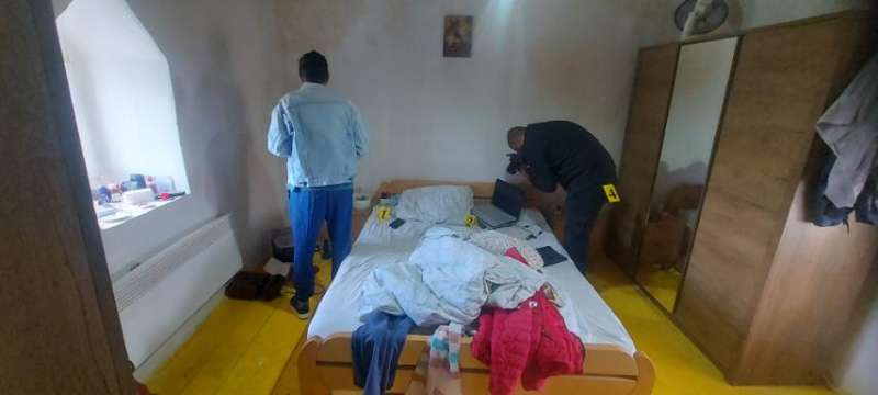 Zbog dječije pornografije uhapšene četiri osobe