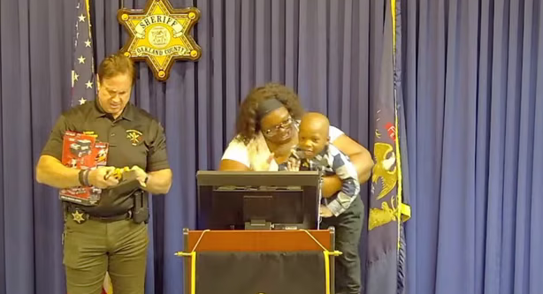 Superjunak od tri godine: dječak reagovao u pravom trenutku i spasio majku