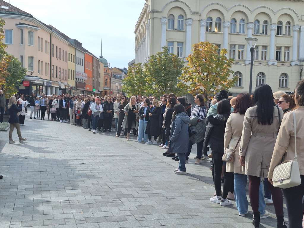 Vaspitači u Banjoj Luci protestovali ispred Gradske uprave, dodatno smanjen proces rada u vrtićima