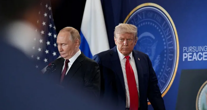 Trump: Sankcije Rusiji su uvedene jer razgovori sa Putinom ne vode nigdje