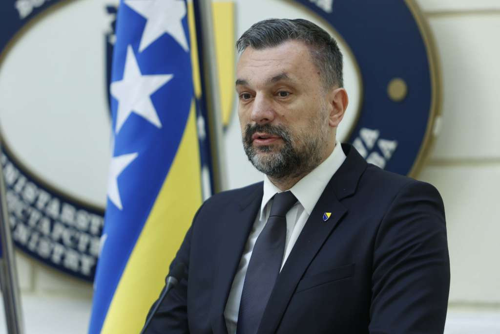 Konaković i Ademović na komemorativnom skupu u Beču povodom otkrivanja spomenika 'Cvijet Srebrenice'