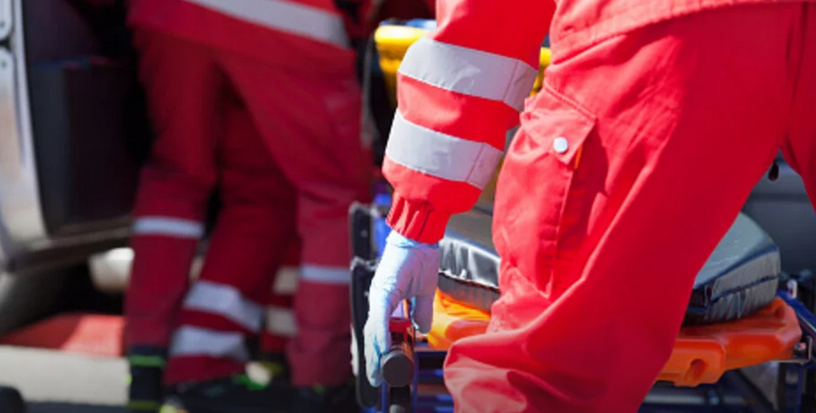 Teška prometna nesreća u Srbiji: Poginulo dijete, više teško ozlijeđenih nakon slijetanja kombija