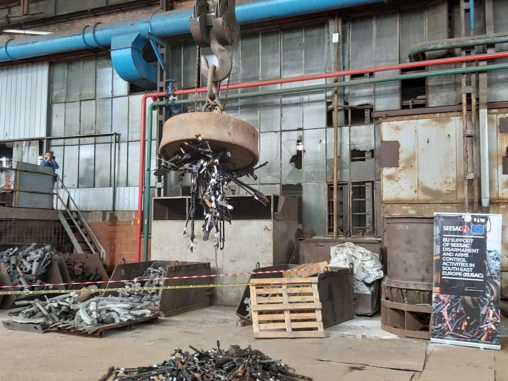 Uništavanje više od 1.500 komada i dijelova oružja