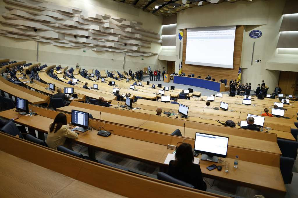 Predsjedništvo i Parlament u utrci s vremenom: Budžet BiH 2025. na hitnoj sjednici