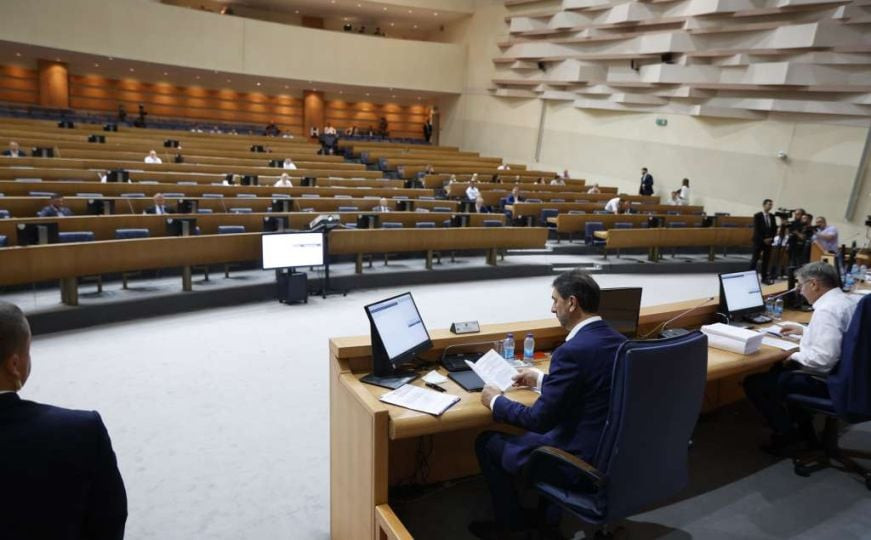 Budžet 2025.: Sjednica Predstavničkog doma tek počela, a već se ide na pauzu i prošireni kolegij