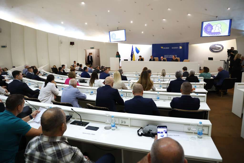 20 godina potrage: Još se traga za 7.580 nestalih