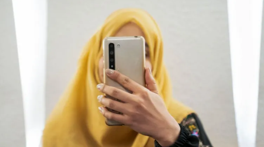 Afganistanci ostali bez posljednje nade: Talibani prekidom interneta uništavaju obrazovanje i rad online