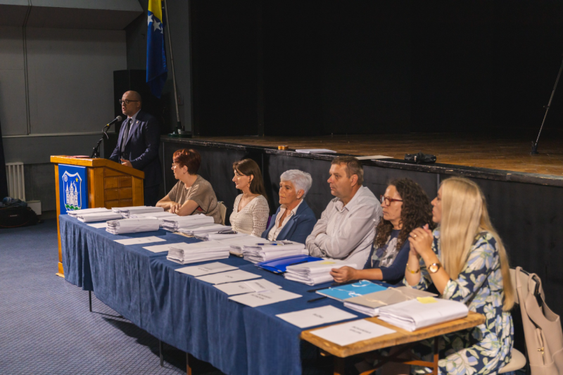 U Bihaću potpisani ugovori o stipendiranju sa 382 studenta iz boračkih populacija