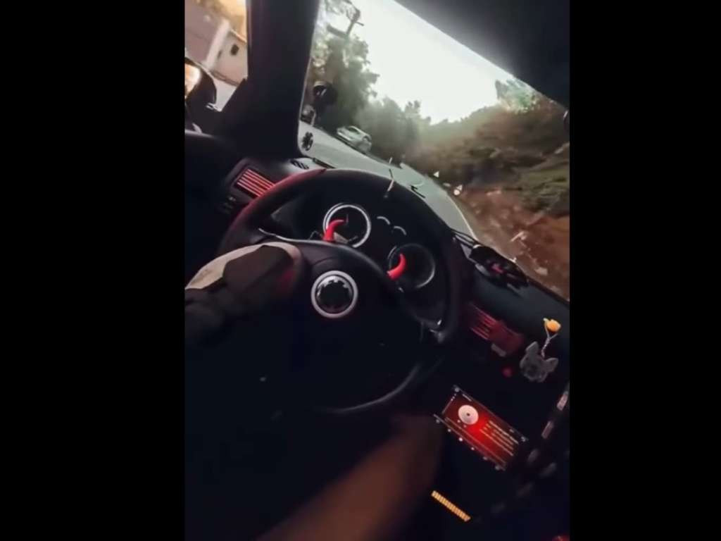 Uhićen Konjičanin koji je nogom upravljao automobilom