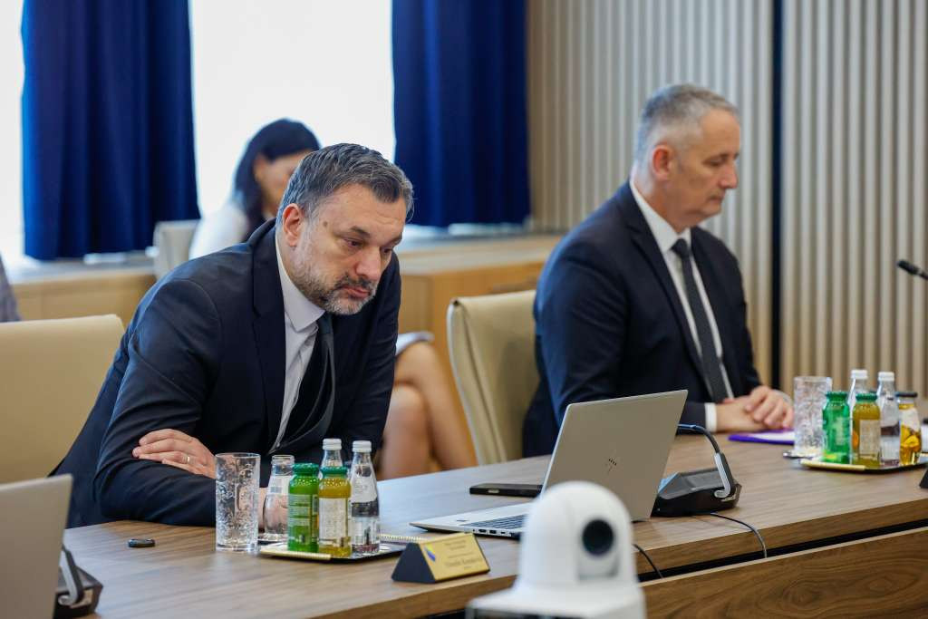 Konaković: Sve me više nervira, eto, i Christian Schmidt koji kaže 'nisam mogao objasniti'
