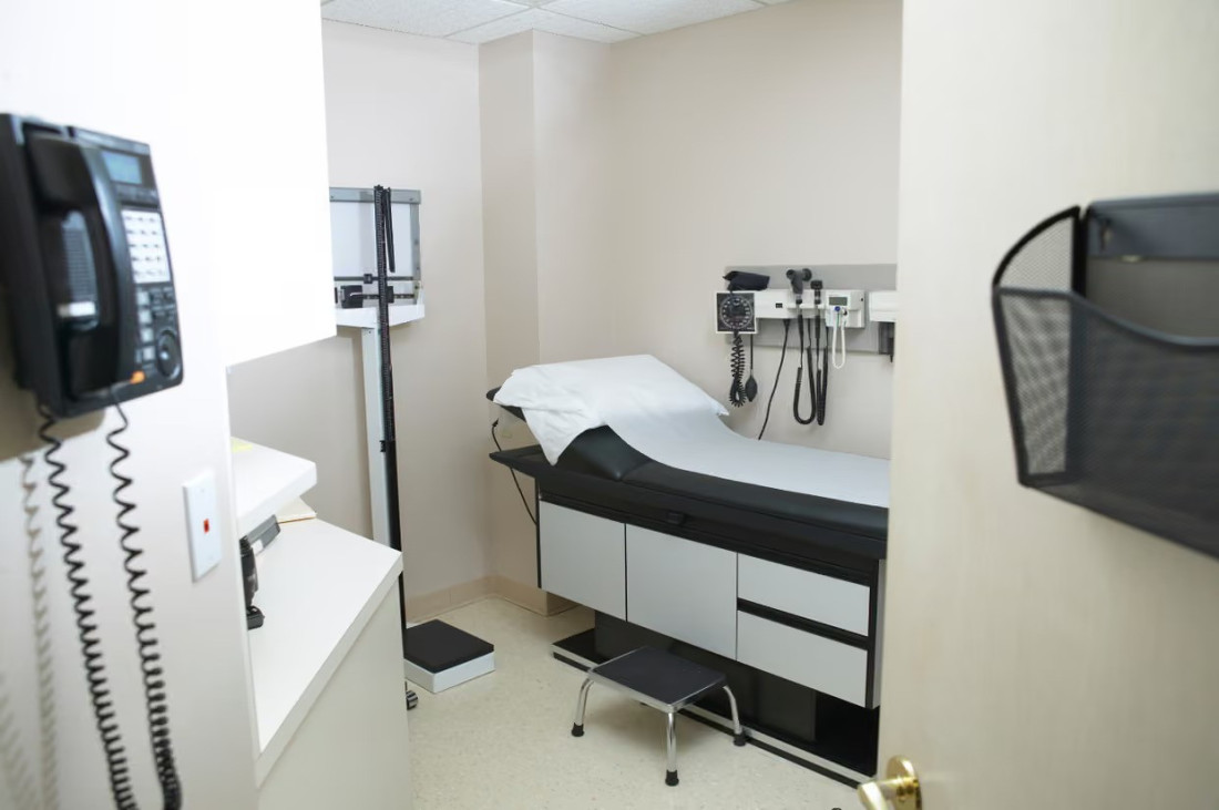 Ljekar optužen za ubistvo iz nehata: Umjesto slezene pacijentu uklonio jetru