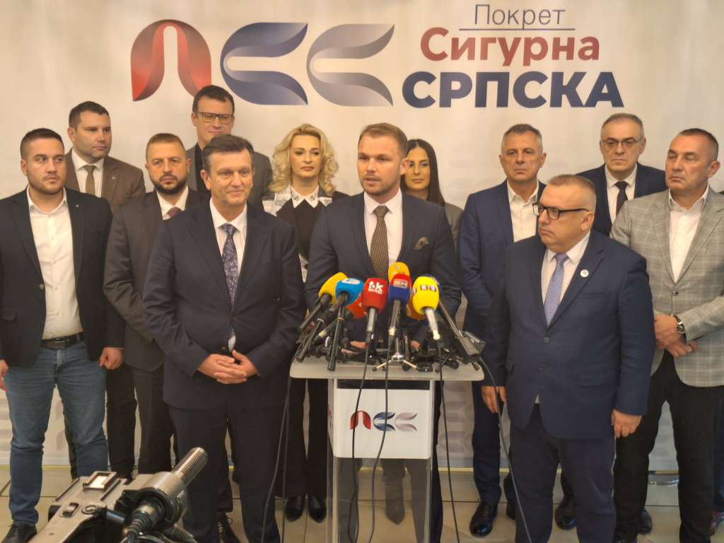 Opozicija u RS razgovara na sastanku zatvorenom za javnost