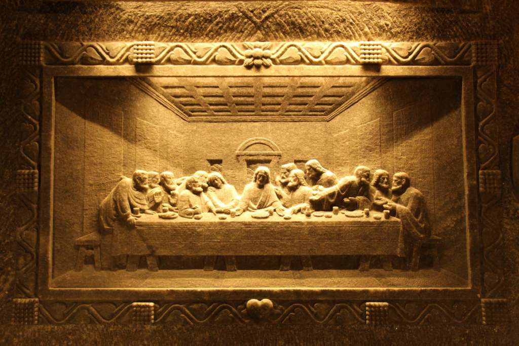 Vazmeno trodnevlje: Dani tišine, žrtve i nade u Uskrs