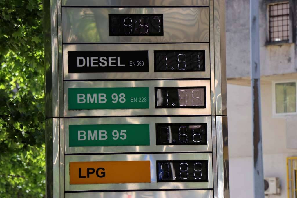 Blagi pad cijene dizela u Federaciji BiH