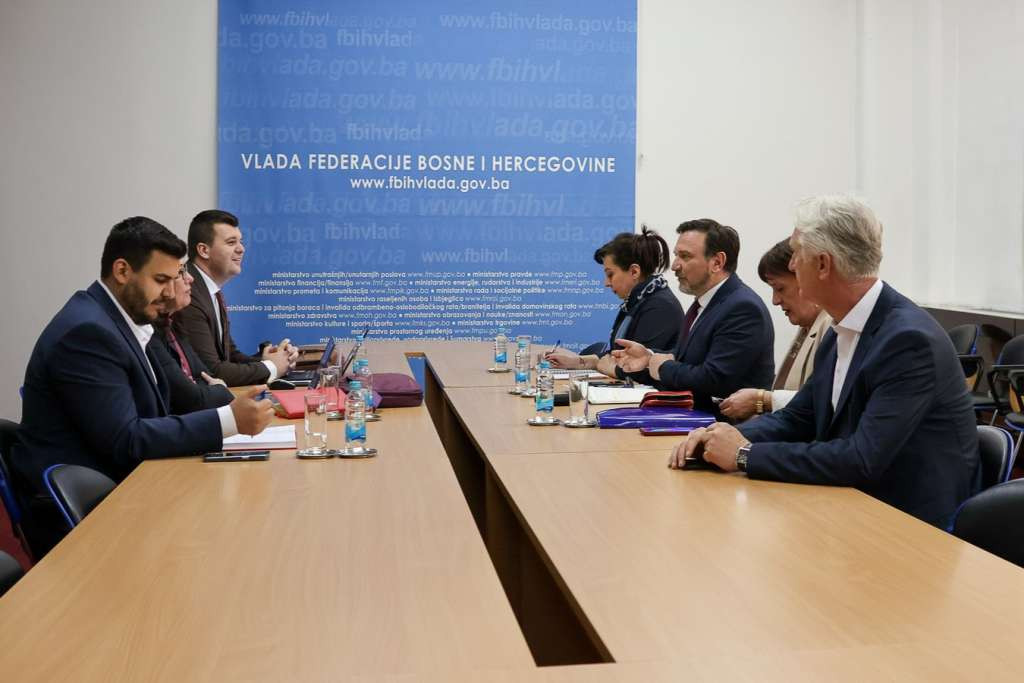 Hasičević predložio ograničavanje cijena hljeba na 60 dana, kao i marži na pšenično brašno